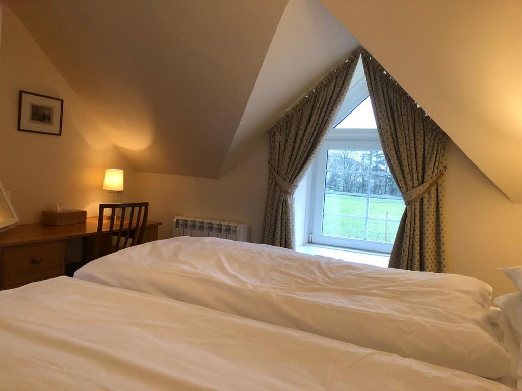 Hearthstanes Steading Holiday home Polmood